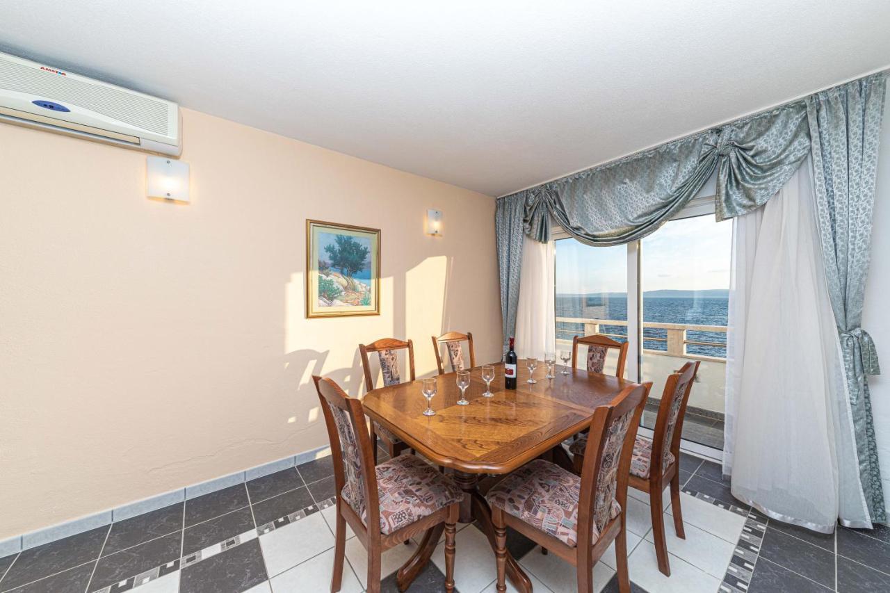 Sea View Apartments Sirena Округ-Горній Екстер'єр фото
