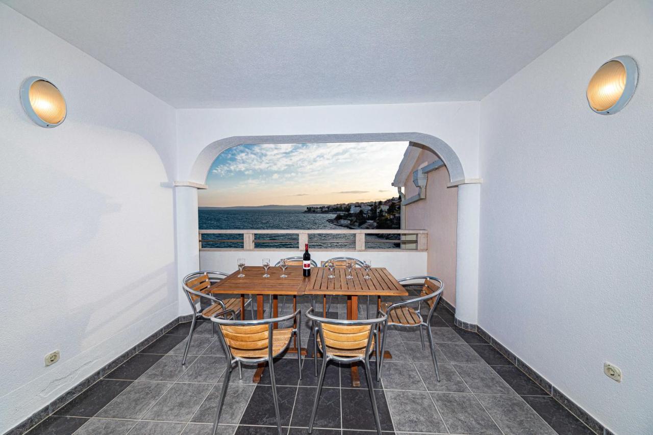 Sea View Apartments Sirena Округ-Горній Екстер'єр фото
