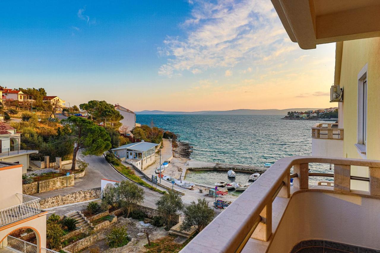 Sea View Apartments Sirena Округ-Горній Екстер'єр фото